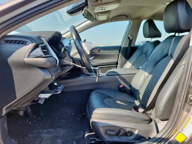 4T1G11AK1NU662294 - 2022 TOYOTA CAMRY SE GRAY photo 7