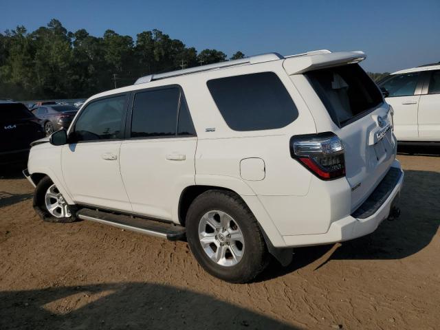 JTEZU5JR7E5067805 - 2014 TOYOTA 4RUNNER SR5 WHITE photo 2