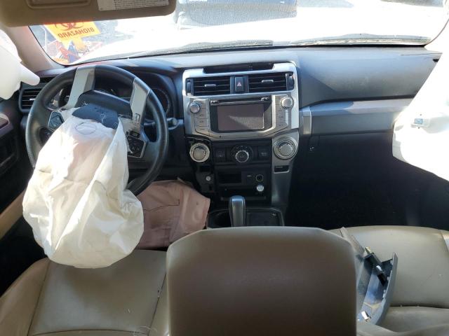 JTEZU5JR7E5067805 - 2014 TOYOTA 4RUNNER SR5 WHITE photo 8