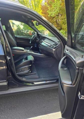 5UXZV8C53DL426878 - 2013 BMW X5 XDRIVE50I შავი ფოტო 5