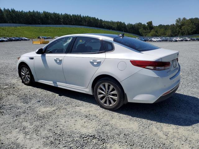 5XXGU4L35HG169814 - 2017 KIA OPTIMA EX WHITE photo 2