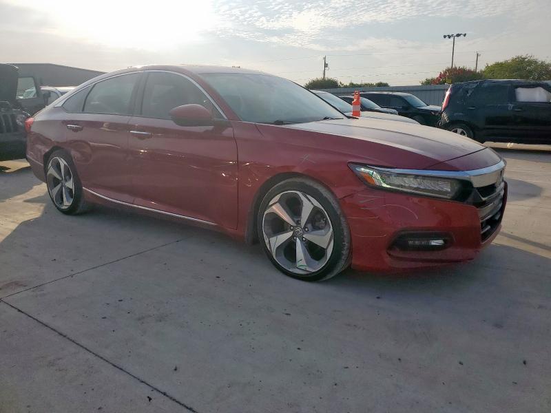 1HGCV1F92JA178483 - 2018 HONDA ACCORD TOURING RED photo 4