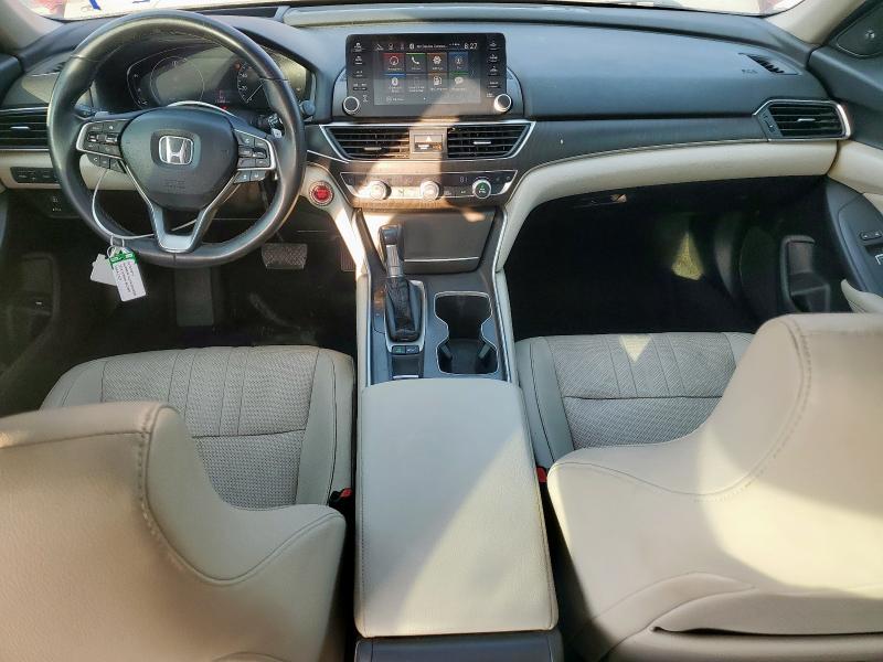 1HGCV1F92JA178483 - 2018 HONDA ACCORD TOURING RED photo 8