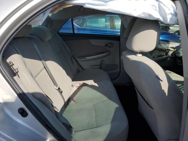 5YFBU4EEXDP099592 - 2013 TOYOTA COROLLA BASE Արծաթագույն լուսանկար 10