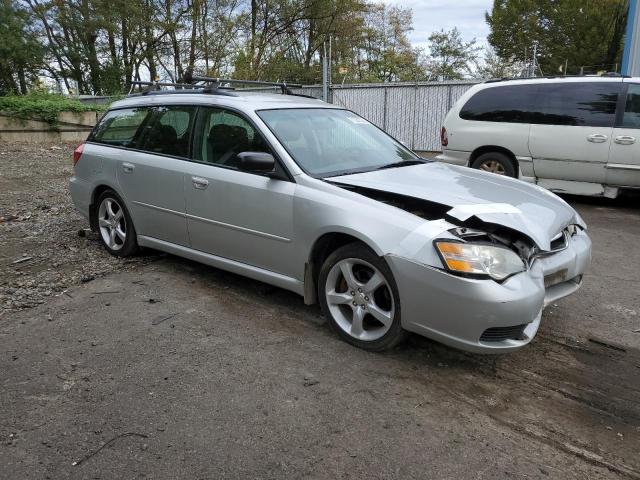 4S3BP616376345153 - 2007 SUBARU LEGACY 2.5I SILVER photo 4