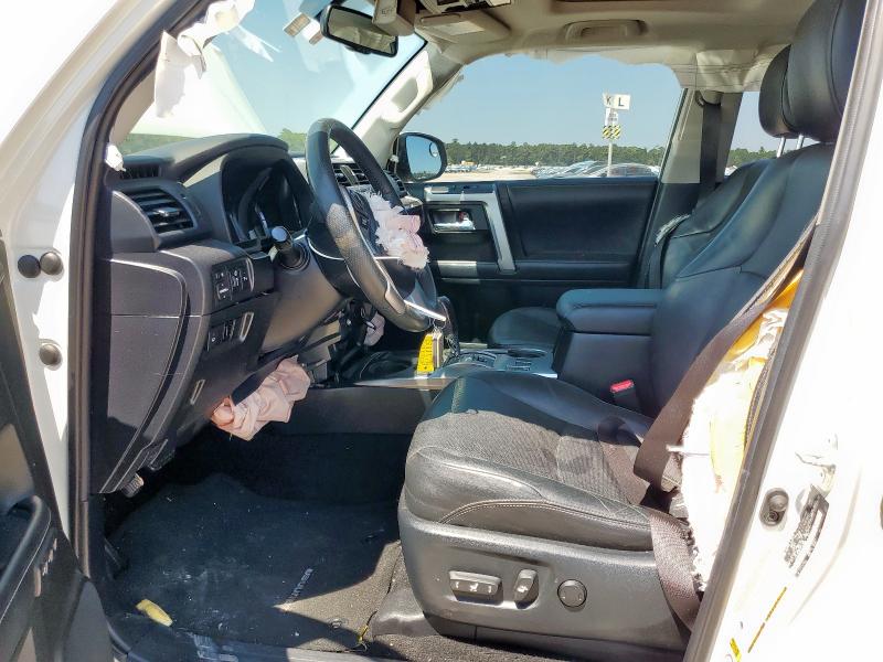 JTEZU5JR1J5187688 - 2018 TOYOTA 4RUNNER SR5 白色 照片 7