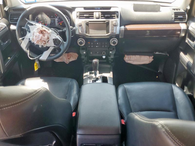 JTEZU5JR1J5187688 - 2018 TOYOTA 4RUNNER SR5 白色 照片 8