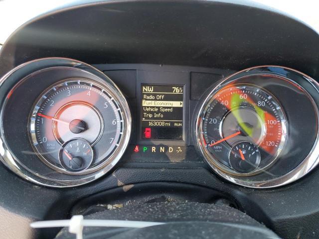 2C4RC1BG4FR696424 - 2015 CHRYSLER TOWN & COU TOURING GRAY photo 9