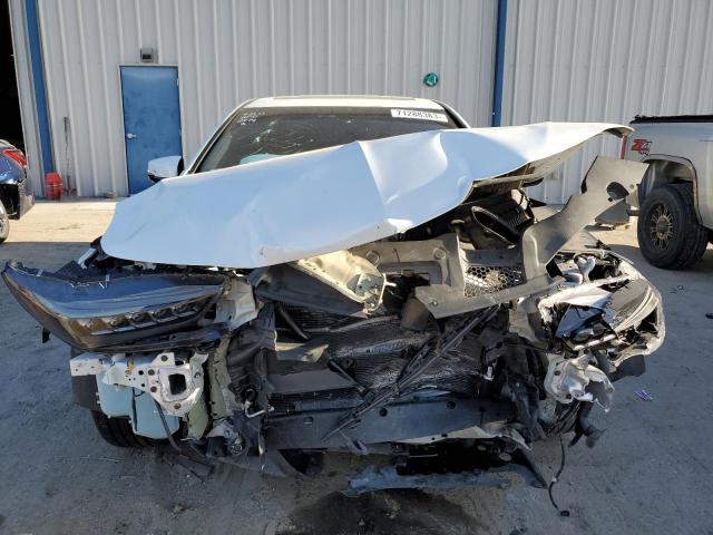 19UUB2F61KA002874 - 2019 ACURA TLX TECHNOLOGY WHITE photo 5