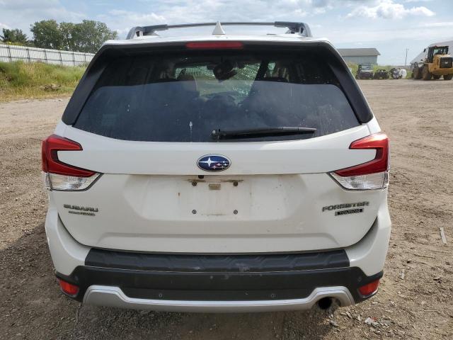 JF2SKAWC7KH475659 - 2019 SUBARU FORESTER TOURING WHITE photo 6