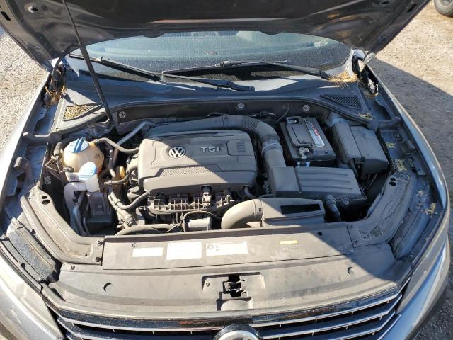 1VWDT7A31HC058877 - 2017 VOLKSWAGEN PASSAT R-LINE CHARCOAL photo 11