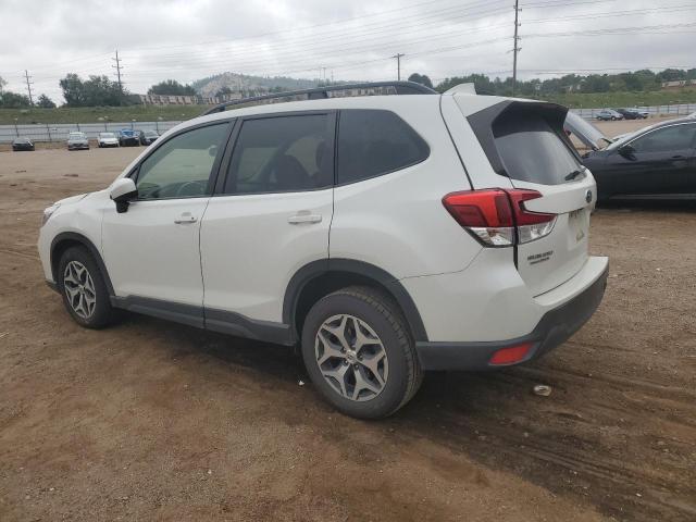 JF2SKAJCXMH427907 - 2021 SUBARU FORESTER PREMIUM 白色 照片 2