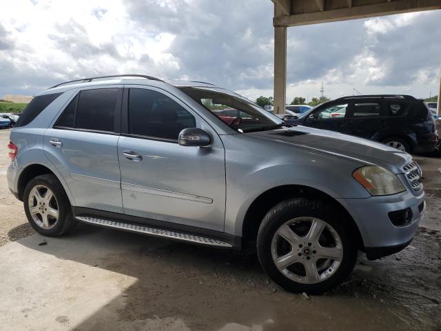4JGBB86E17A211437 - 2007 MERCEDES-BENZ ML 350 BLUE photo 4