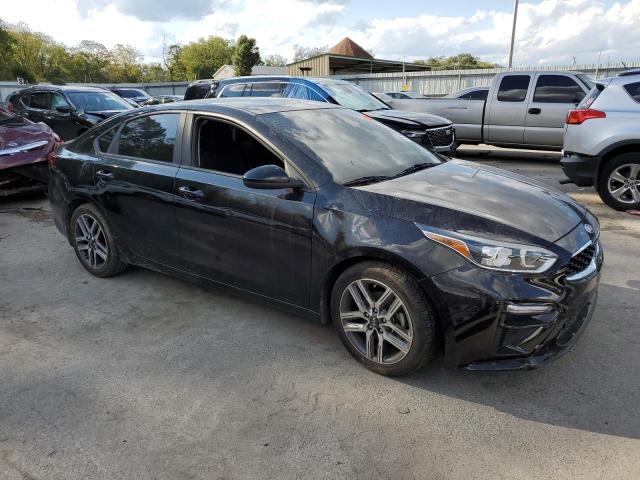 3KPF34AD3KE072217 - 2019 KIA FORTE GT LINE BLACK photo 4