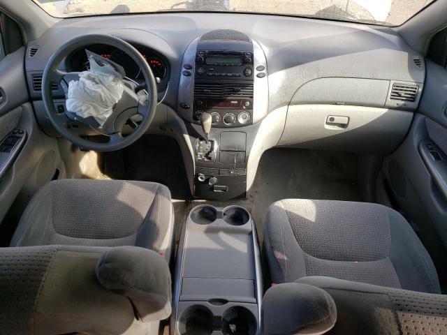 5TDZA23C86S521849 - 2006 TOYOTA SIENNA CE SILVER photo 8