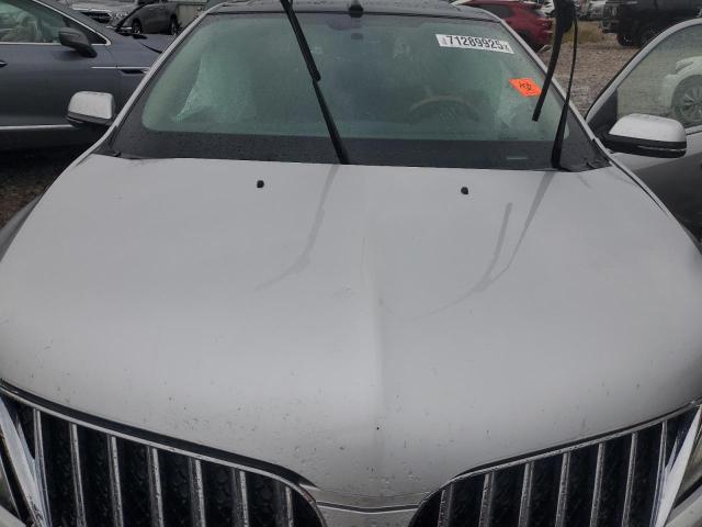 2LMDJ6JK0DBL41534 - 2013 LINCOLN MKX 银色 照片 11