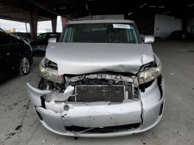 JTLKE50E791063210 - 2009 TOYOTA SCION XB 银色 照片 5