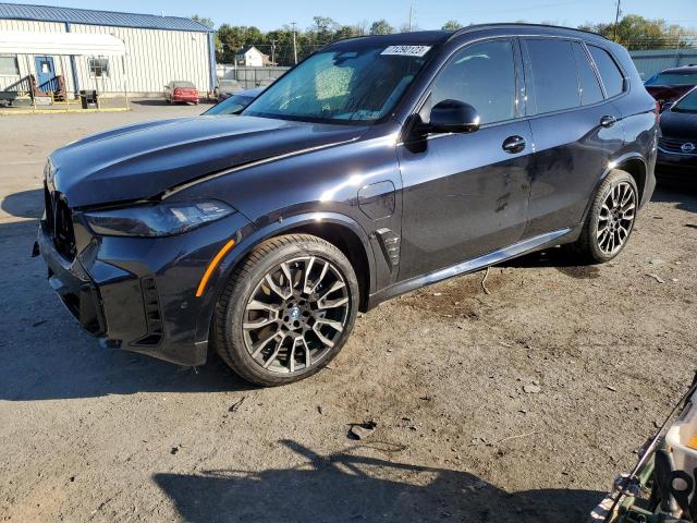 5UX43EU03R9S29411 - 2024 BMW X5 XDRIVE50E BLACK photo 1