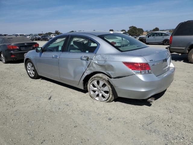 1HGCP3F81AA000190 - 2010 HONDA ACCORD EXL SILVER photo 2