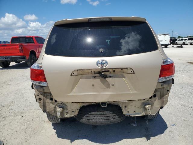 5TDZA3EH5CS027829 - 2012 TOYOTA HIGHLANDER BASE Коричневый фото 6