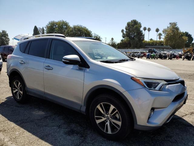 2T3WFREV5GW288184 - 2016 TOYOTA RAV4 XLE SILVER photo 4