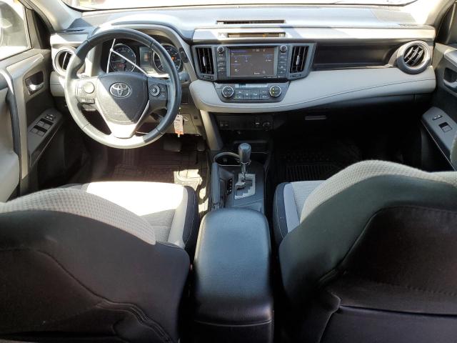 2T3WFREV5GW288184 - 2016 TOYOTA RAV4 XLE SILVER photo 8