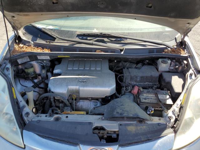 5TDZK22C18S197886 - 2008 TOYOTA SIENNA XLE SILVER photo 12