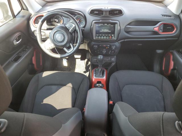 ZACNJDC18MPM31018 - 2021 JEEP RENEGADE TRAILHAWK SILVER photo 8