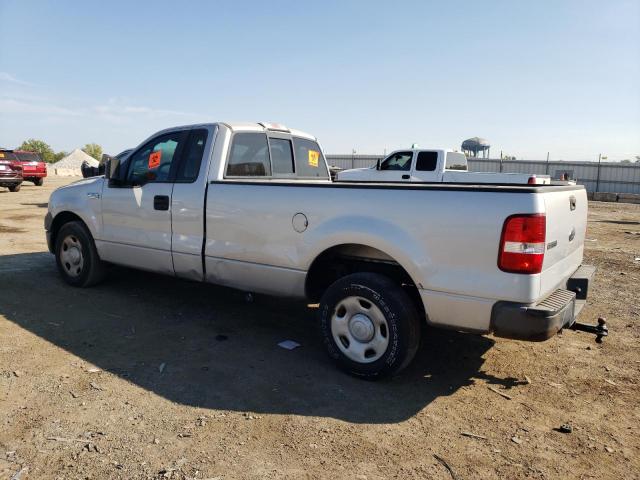 1FTRF12W65NA36945 - 2005 FORD F150 Plata foto 2