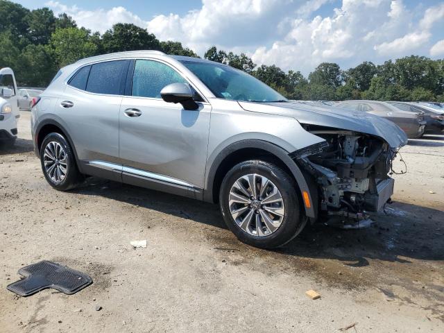 LRBFZKE48SD039906 - 2025 BUICK ENVISION PREFERRED Серый фото 4