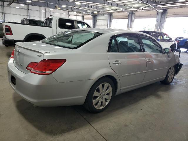 4T1BK36B26U133112 - 2006 TOYOTA AVALON XL SILVER photo 3
