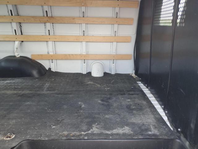 1GCWGAFP4N1251380 - 2022 CHEVROLET EXPRESS G2 WHITE photo 10