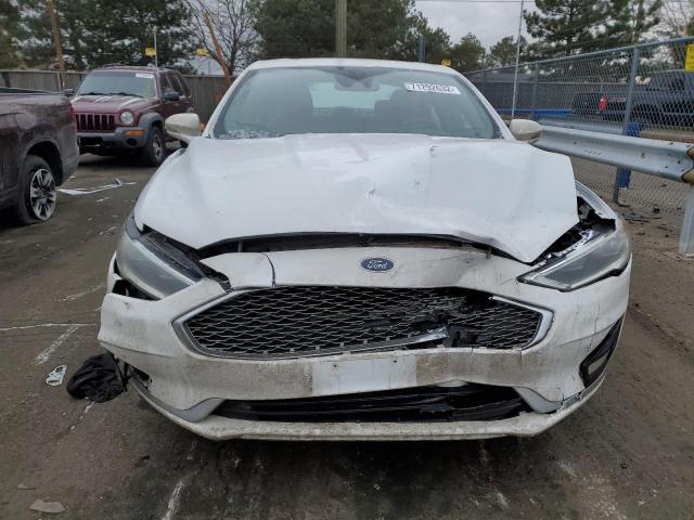 3FA6P0D9XKR186881 - 2019 FORD FUSION TITANIUM WHITE photo 5