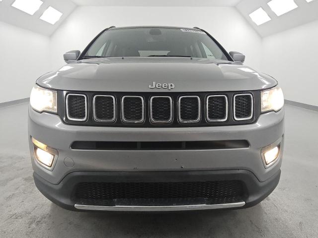 3C4NJCCB6KT749165 - 2019 JEEP COMPASS LIMITED ვერცხლისფერი ფოტო 5