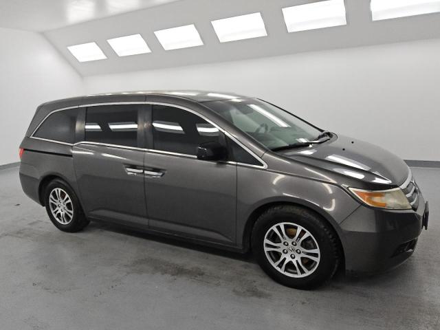 5FNRL5H68DB084399 - 2013 HONDA ODYSSEY EXL Темно-сірий фото 4