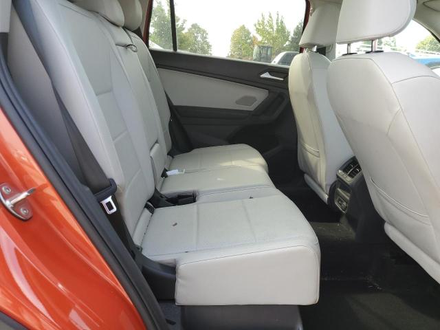 3VV2B7AXXKM141473 - 2019 VOLKSWAGEN TIGUAN SE ORANGE photo 11
