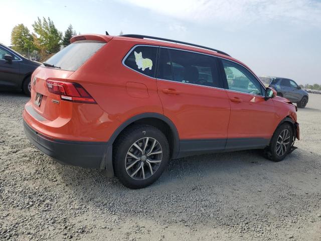 3VV2B7AXXKM141473 - 2019 VOLKSWAGEN TIGUAN SE ORANGE photo 3