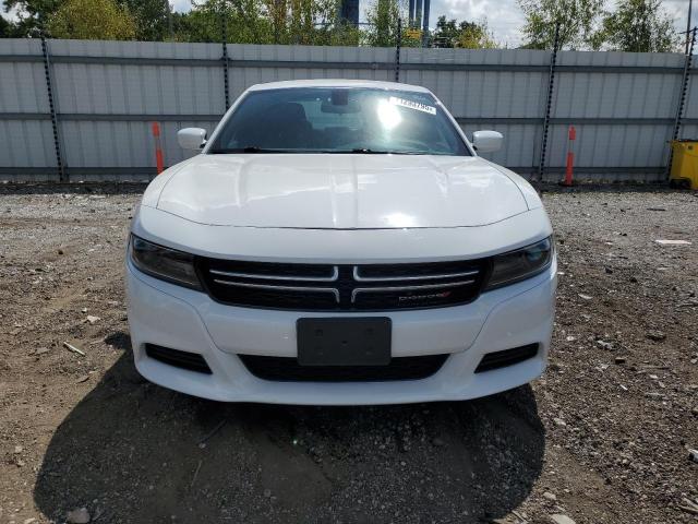 2C3CDXFGXGH229455 - 2016 DODGE CHARGER SE WHITE photo 5