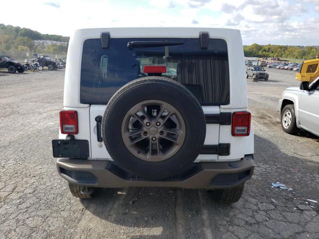 1C4BJWEG2HL551278 - 2017 JEEP WRANGLER U SAHARA WHITE photo 6