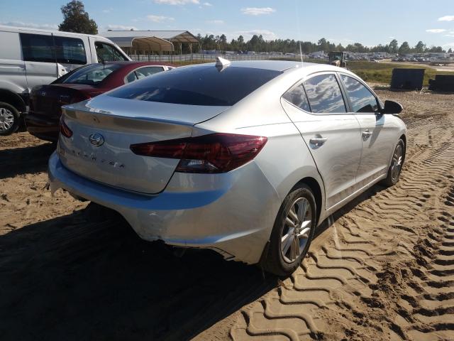 5NPD84LF5KH459810 - 2019 HYUNDAI ELANTRA SEL SILVER photo 4