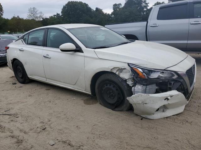 1N4BL4BV6LC184157 - 2020 NISSAN ALTIMA S WHITE photo 4