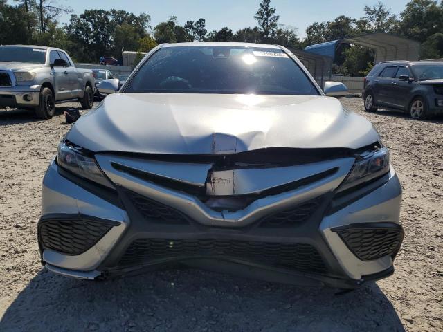 4T1G11AK1PU102679 - 2023 TOYOTA CAMRY SE NIGHT SHADE SILVER photo 5