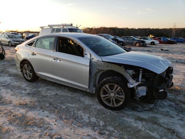 5NPE34AF4JH701569 - 2018 HYUNDAI SONATA SPORT WHITE photo 4