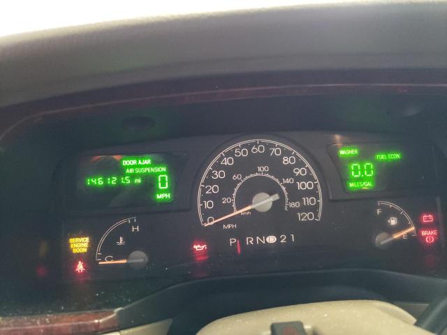 1LNHM81W34Y614505 - 2004 LINCOLN TOWN CAR EXECUTIVE Золотой фото 9