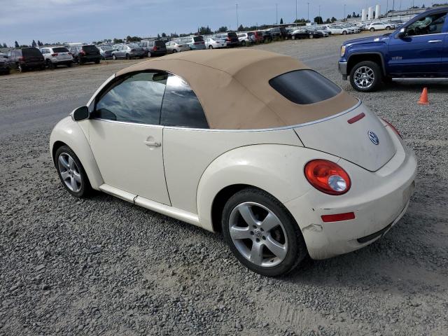 3VWSG31Y36M323911 - 2006 VOLKSWAGEN NEW BEETLE CONVERTIBLE OPTION PACKAGE 2 BEIGE photo 2