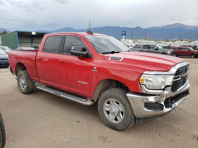 3C6UR5DL8MG578915 - 2021 RAM 2500 BIG HORN RED photo 4