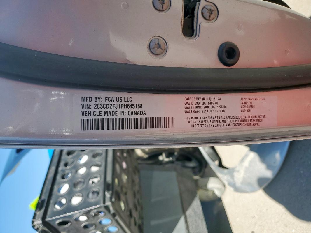 2C3CDZFJ1PH645188 - 2023 DODGE CHALLENGER R/T SCAT PACK SILVER photo 12