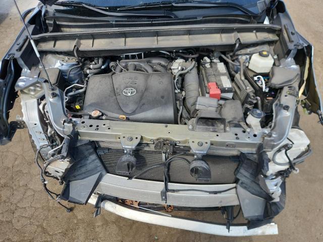 5TDGZRBH9MS066075 - 2021 TOYOTA HIGHLANDER XLE Сірий фото 12