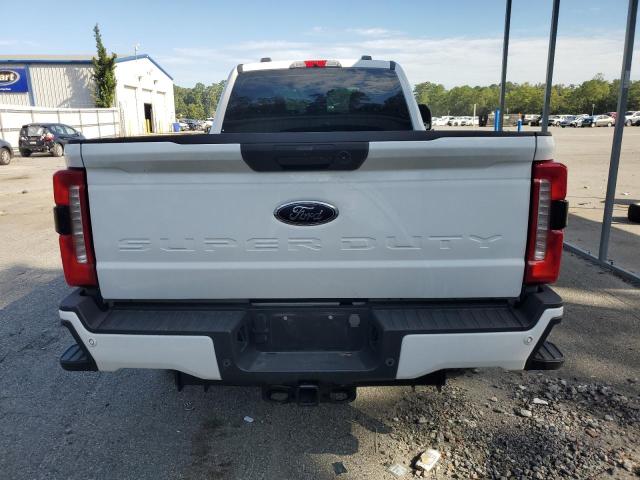 1FT8X2BA2PED39162 - 2023 FORD F250 SUPER DUTY WHITE photo 6