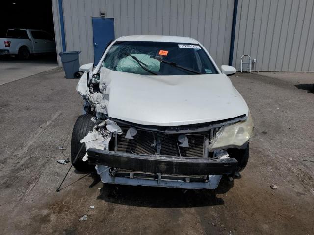 4T1BF1FK9CU550070 - 2012 TOYOTA CAMRY BASE WHITE photo 5